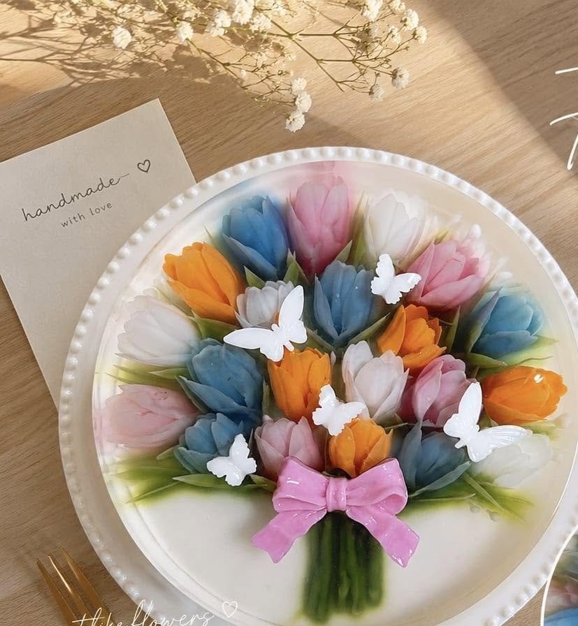 3D jelly cake shaped like a tulip bouquet